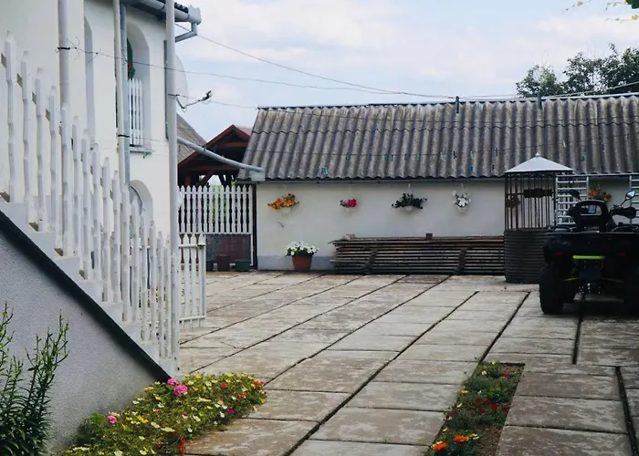 Садиба Анна - Термальні Води Косино